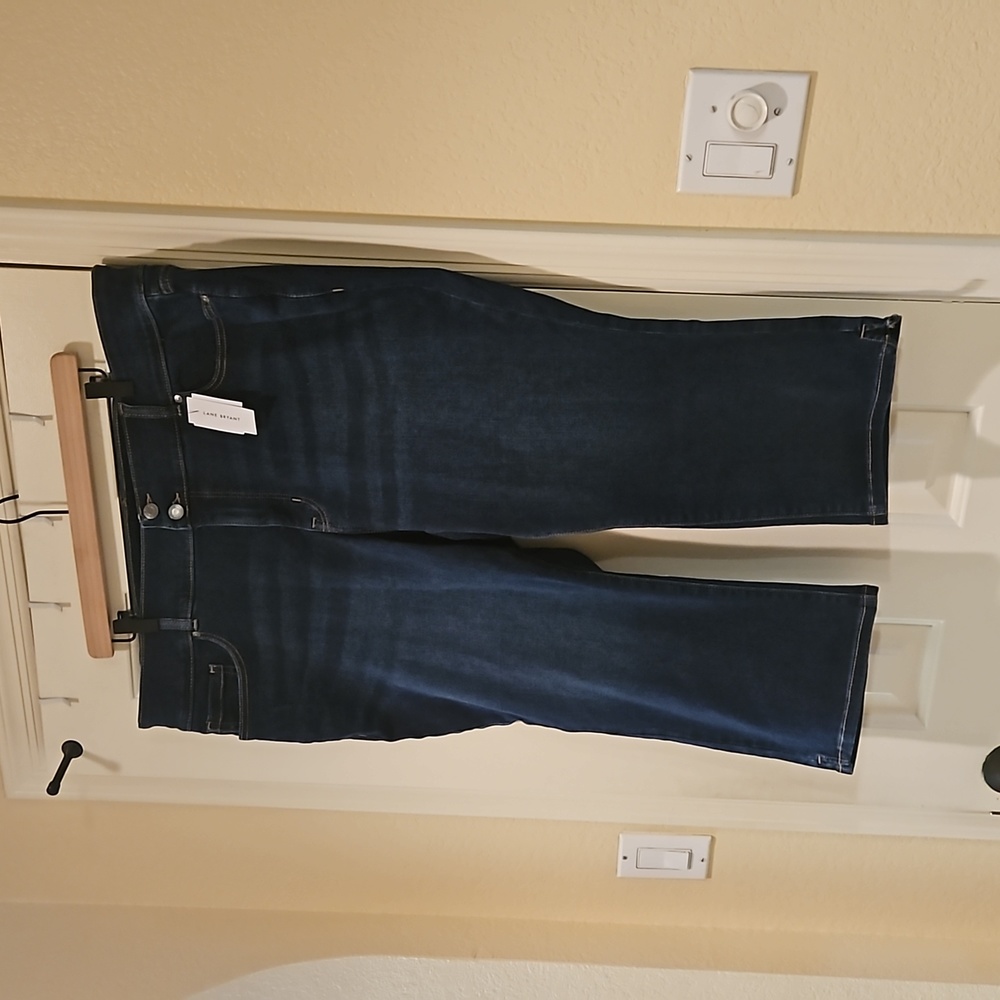 Lane Bryant Super Stretch Tighter Tummy Skinny Jeans in size 22 petite